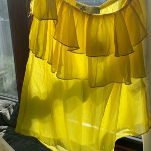 Yellow tube top